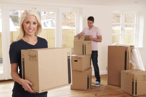 Man and Van Sydenham moving service for local home transport